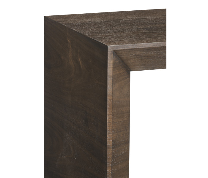 CONSOLE @ LIFT LOBBY