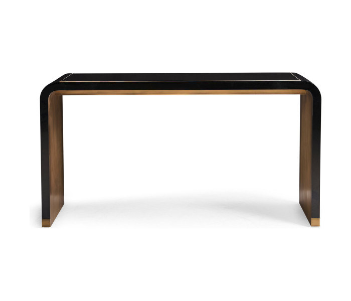 Console Tbl @ Pres Liv Rm